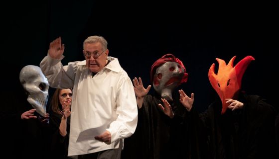 Спектакль «Спасти рядового Гамлета»