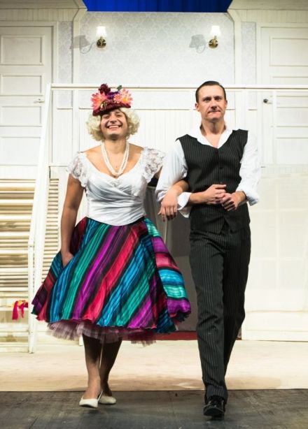 Спектакль «Примадонны»