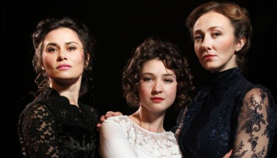 Спектакль «Три сестры»