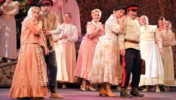 Оперетта «Бабий бунт»