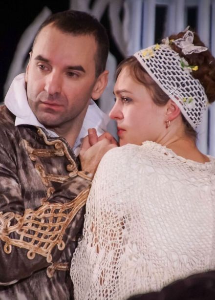 Спектакль «Сумасшедшая любовь в селе Степанчиково»