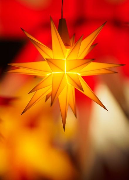 Спектакль «Новогодние приключения поросёнка Фунтика»