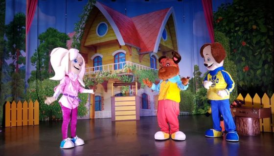 Барбоскины цирк, Аксай