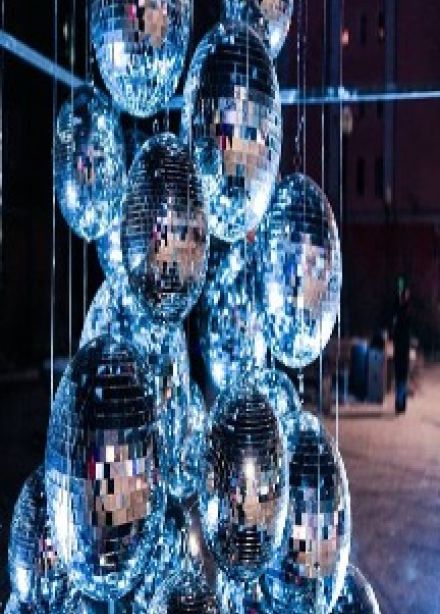 Новогодняя диско-ёлка