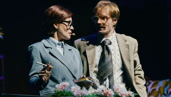 Спектакль «Служебный роман»