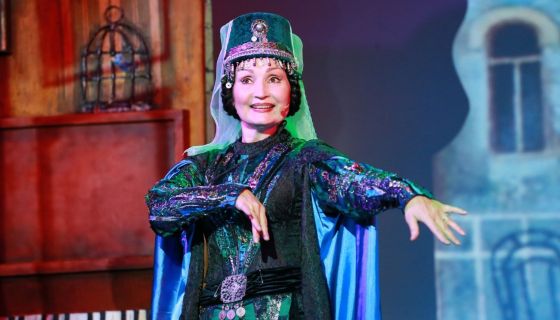 Спектакль «Ханума»