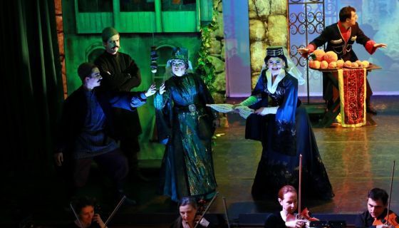 Спектакль «Ханума»