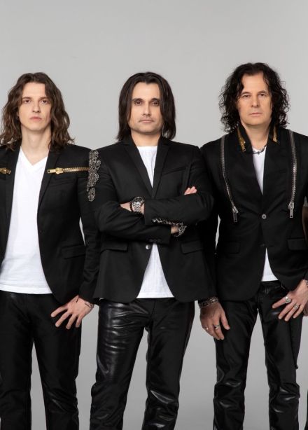 Земляне, Новочеркасск