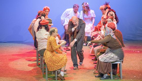 Спектакль «Всюду жизнь»