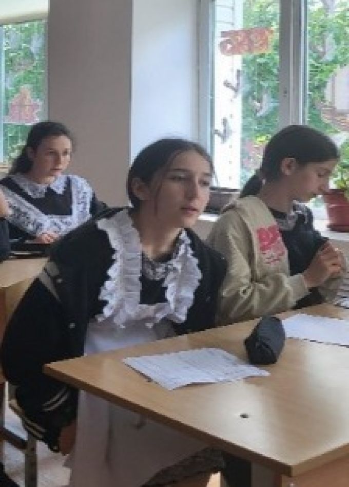 Горячий снег памяти. Час мужества