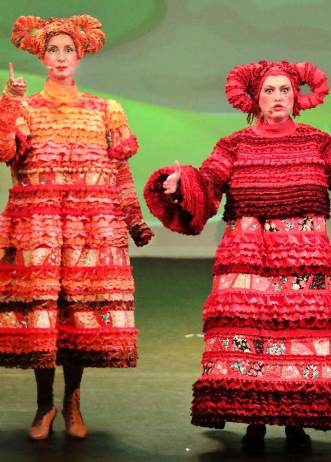 Спектакль «Три поросёнка»