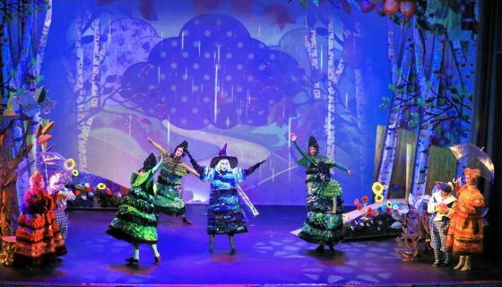 Спектакль «Три поросёнка»