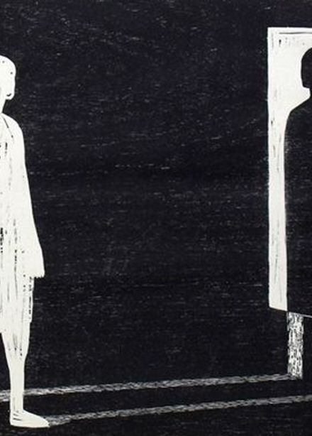 За закрытыми дверями