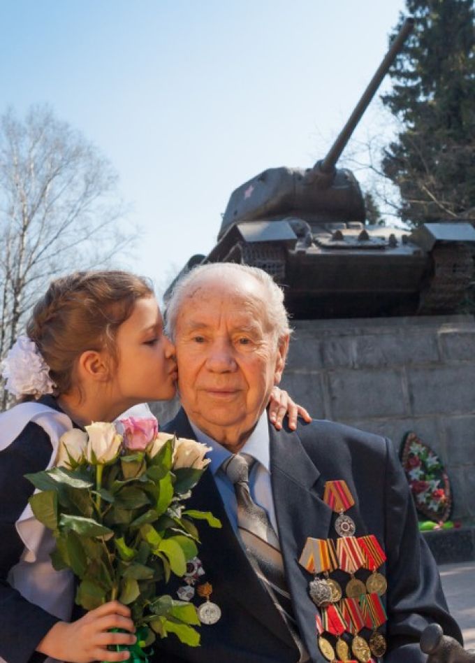 Память и гордость в сердцах поколений