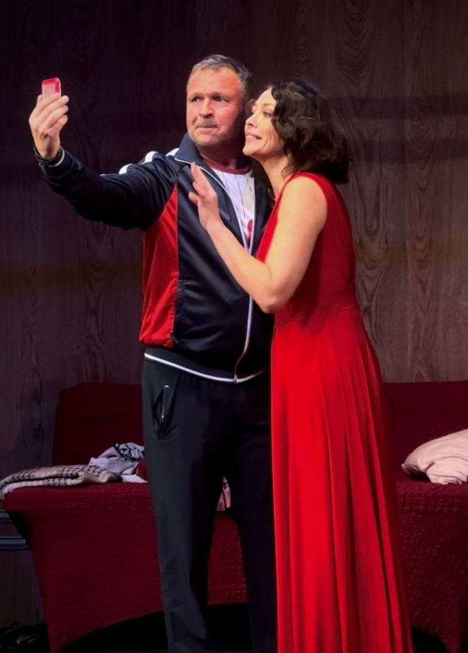 Спектакль «Неслучайная попутчица»