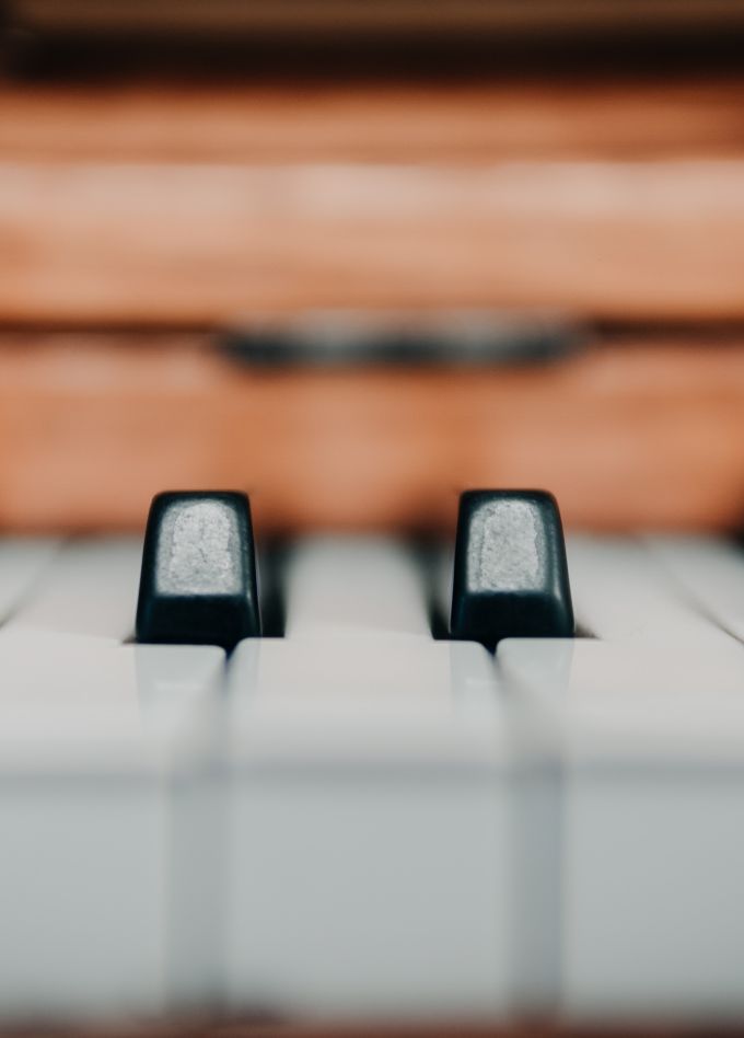 Магия свечей. Песня первой любви. К юбилею Арно Бабаджаняна