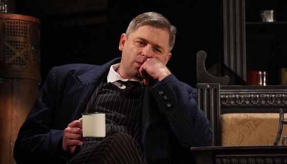 Спектакль «Старушка на миллион»