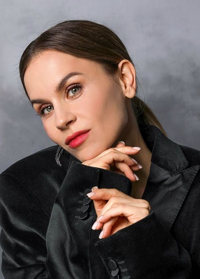 Катя Чехова